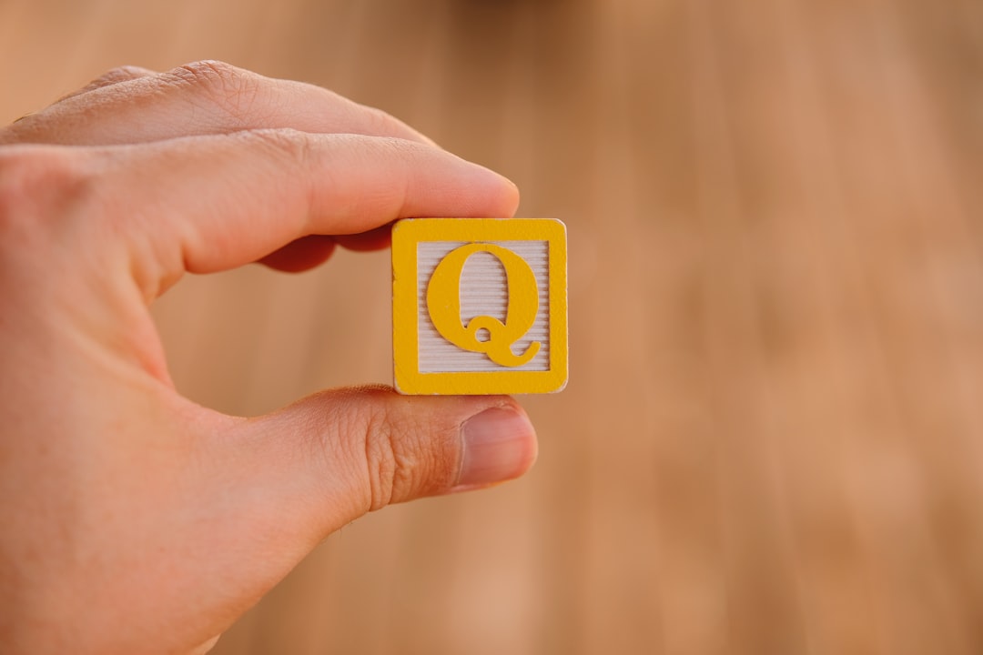 yellow-and-white-10-card-g8qrhgdtz6e